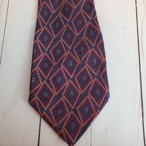 GIORGIO ARMANI C'RAVETTE Designer Geometric Silk Necktie - Picture 1 of 5